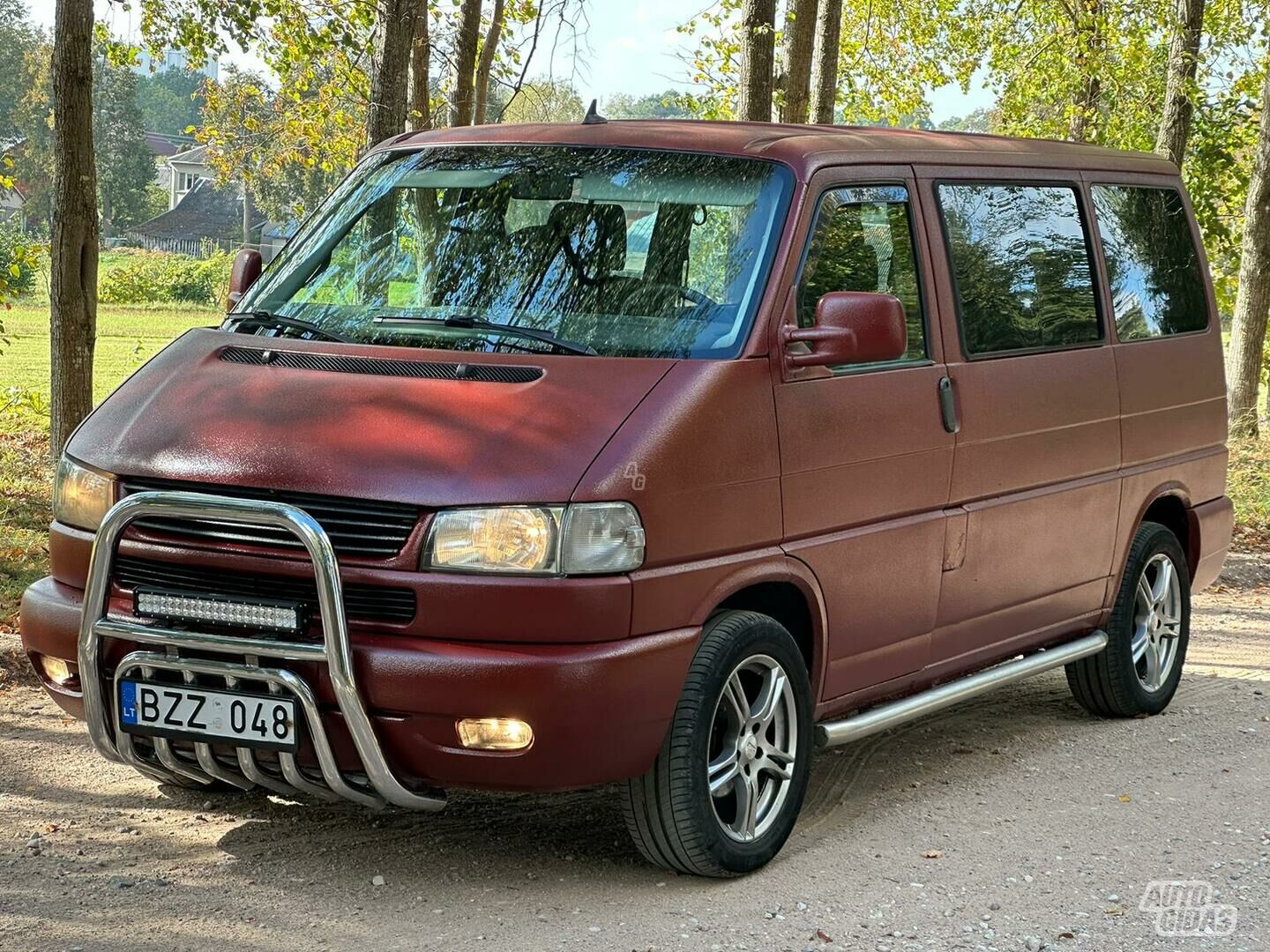 Volkswagen Caravelle T4 1997 y