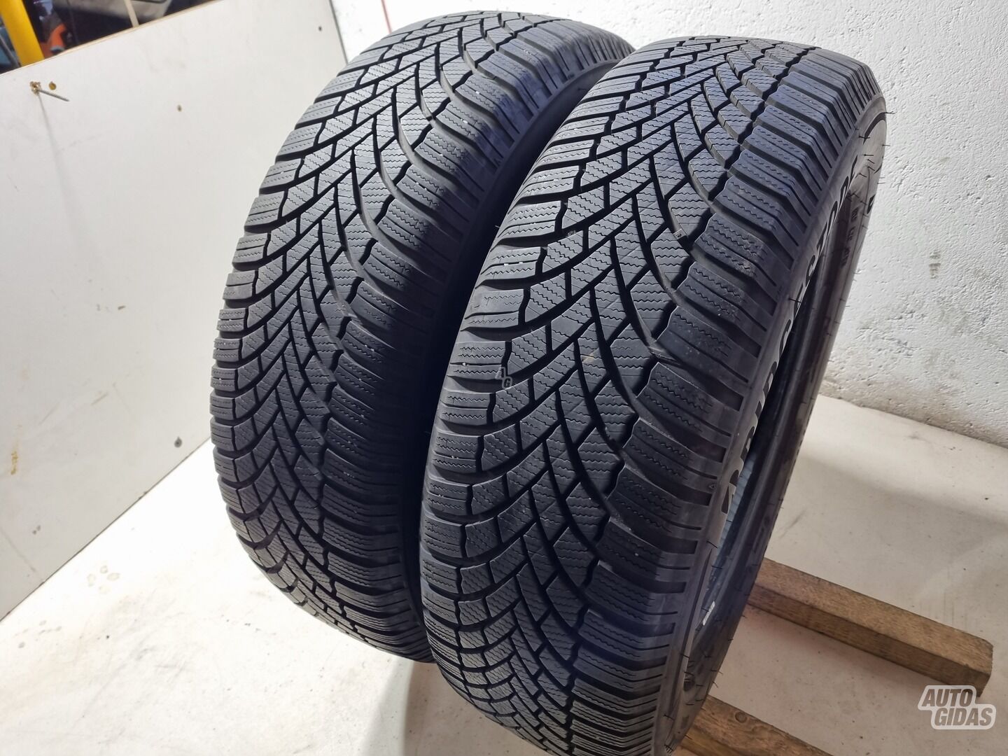 Bridgestone 7mm, 2021m R17 winter tyres passanger car