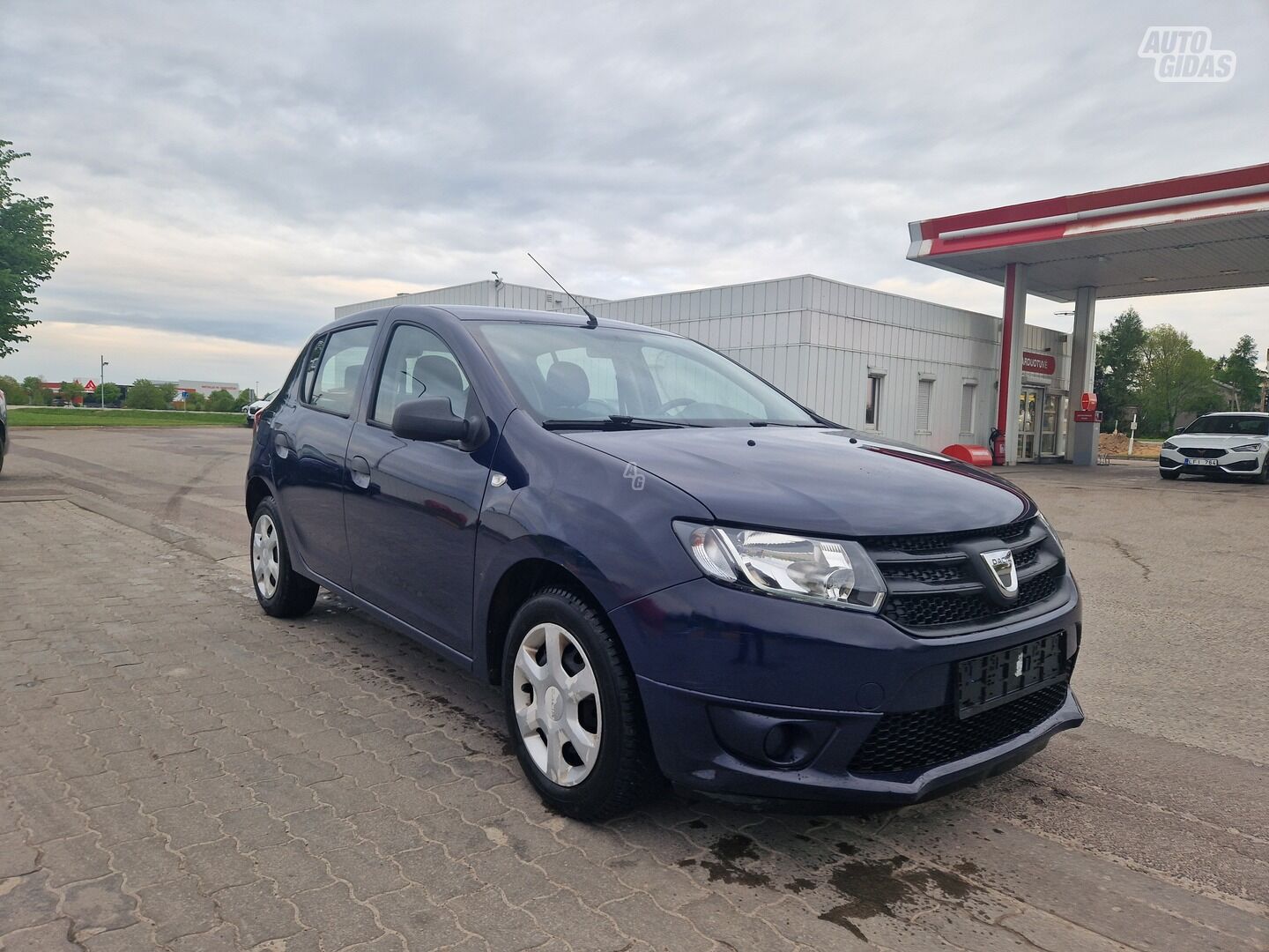 Dacia Sandero 2015 г Минивэн