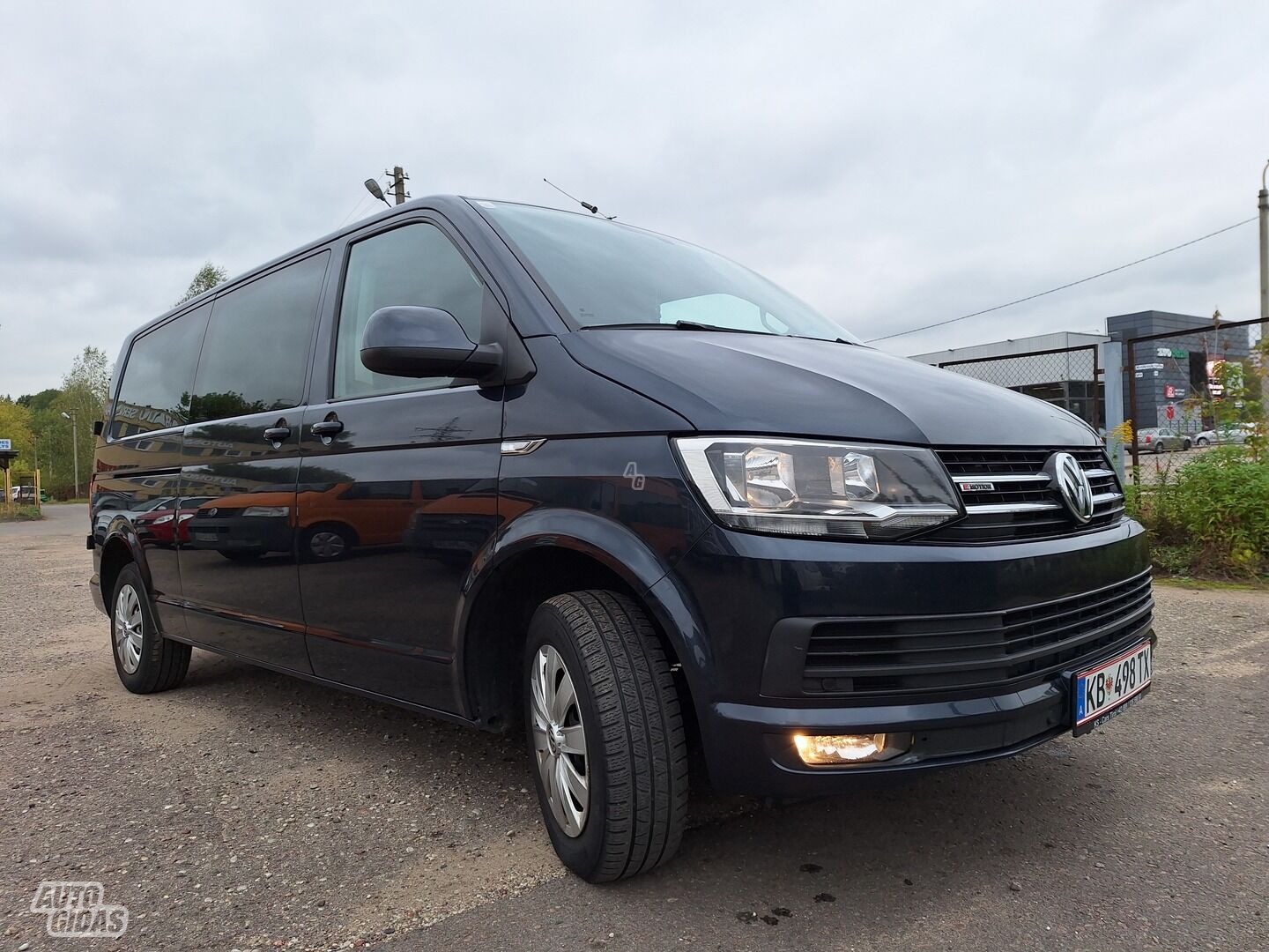 Volkswagen Caravelle T6 TDI 2016 y