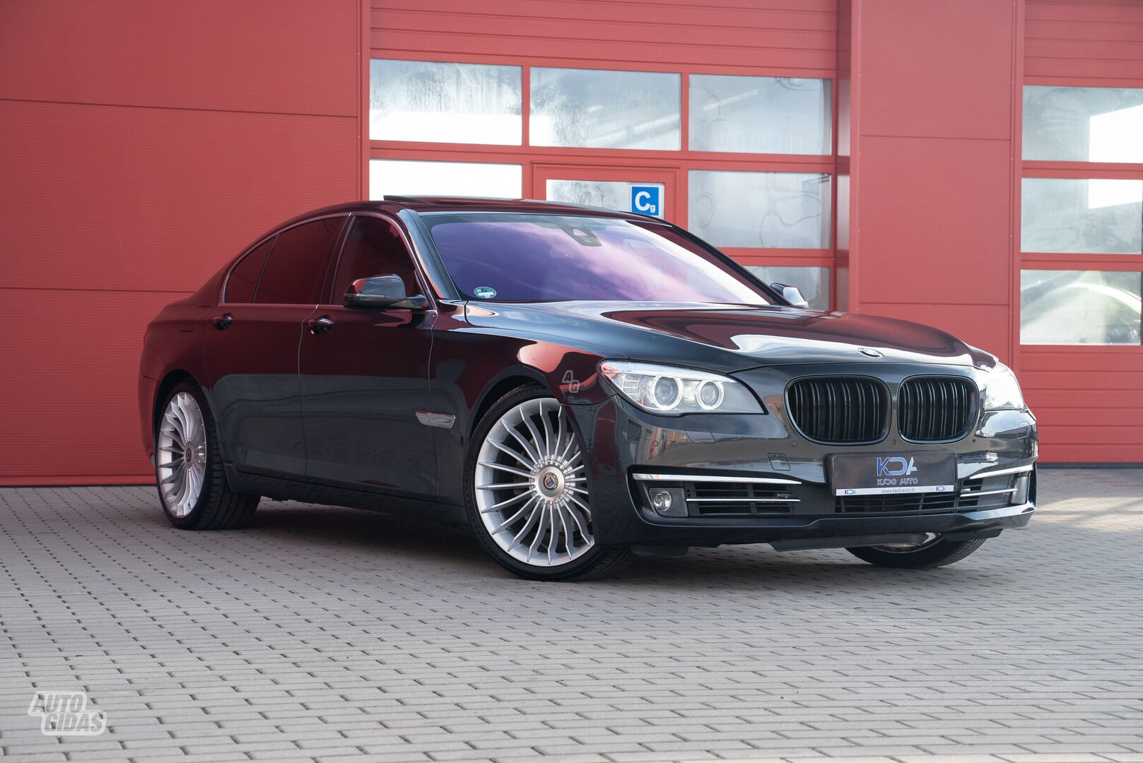 Bmw 740 F01 2014 y