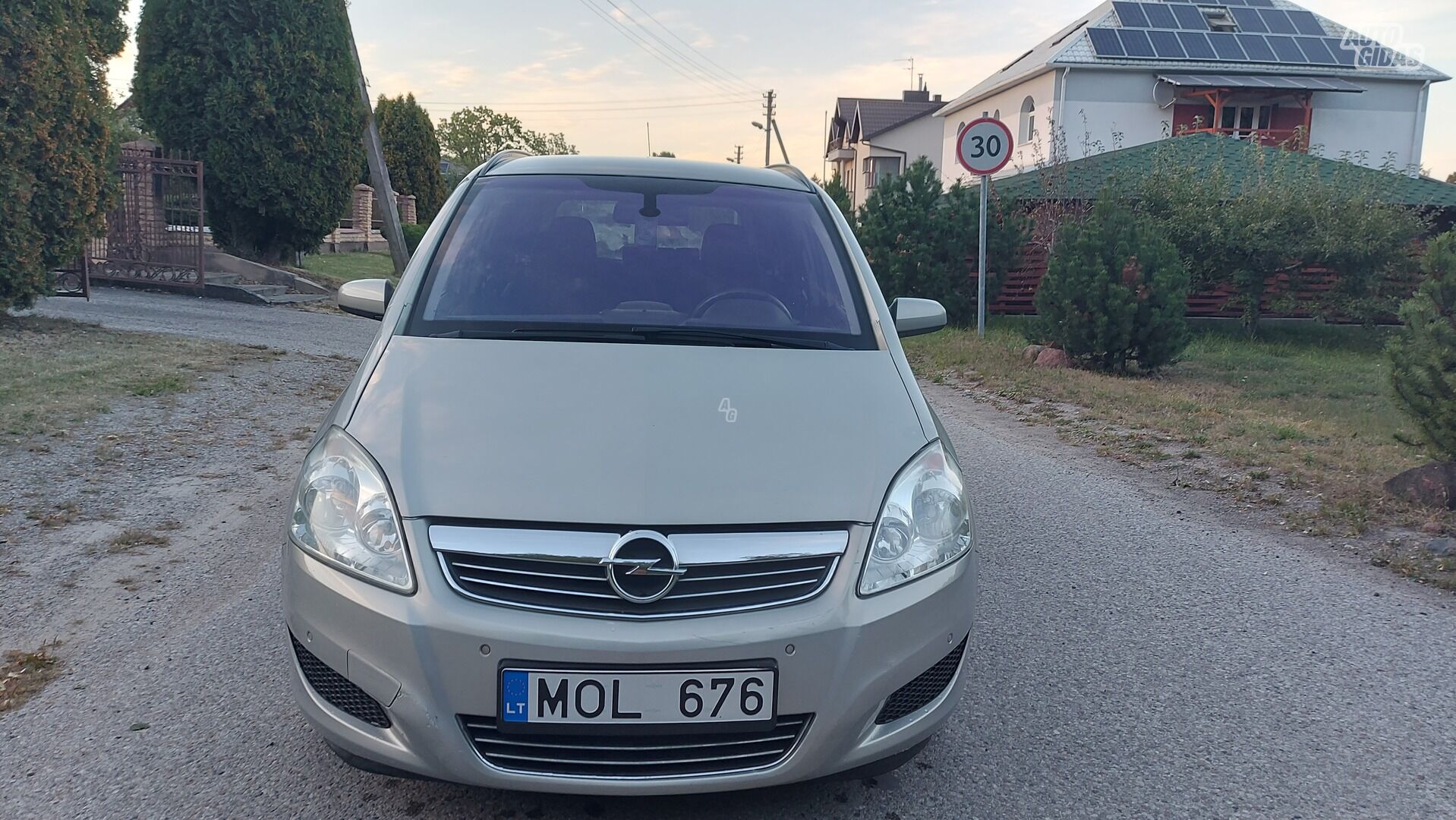 Opel Zafira 2008 m Vienatūris