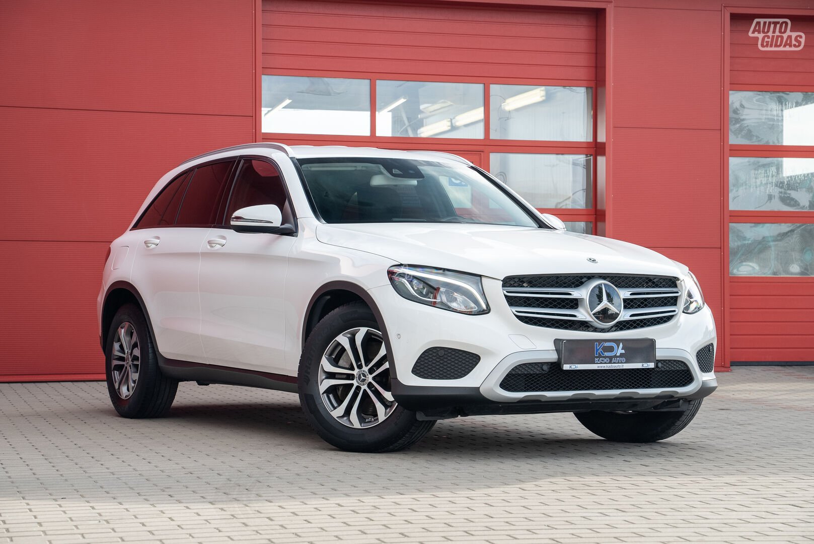 Mercedes-Benz GLC 220 2018 г Внедорожник / Кроссовер