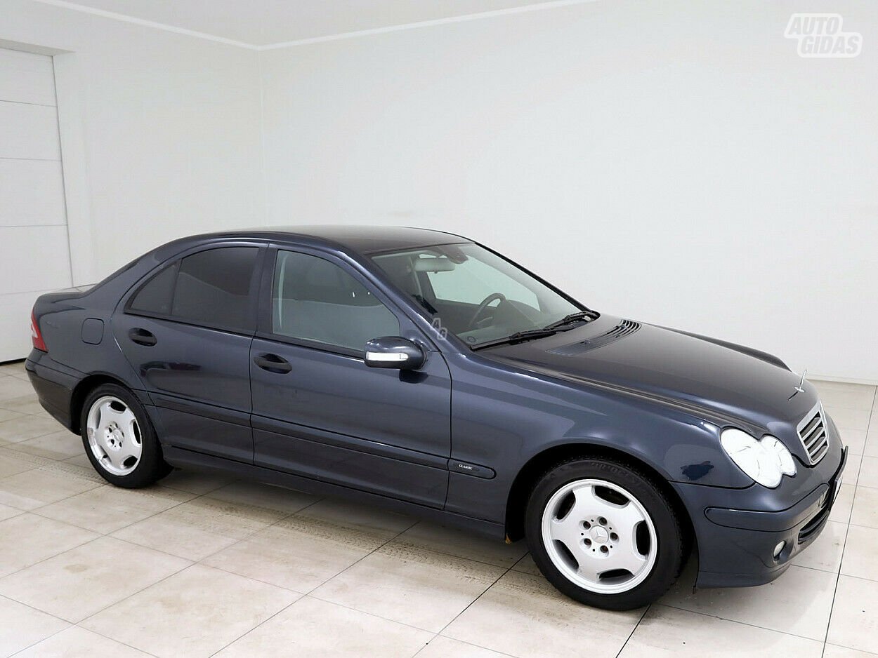 Mercedes-Benz C 220 CDI 2004 г