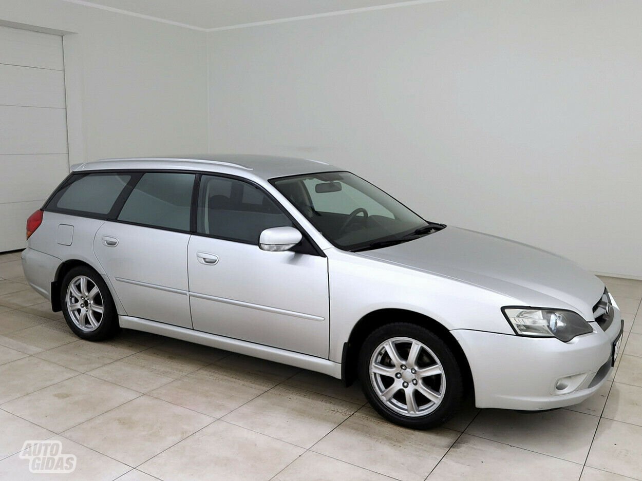 Subaru Legacy 2005 m Universalas