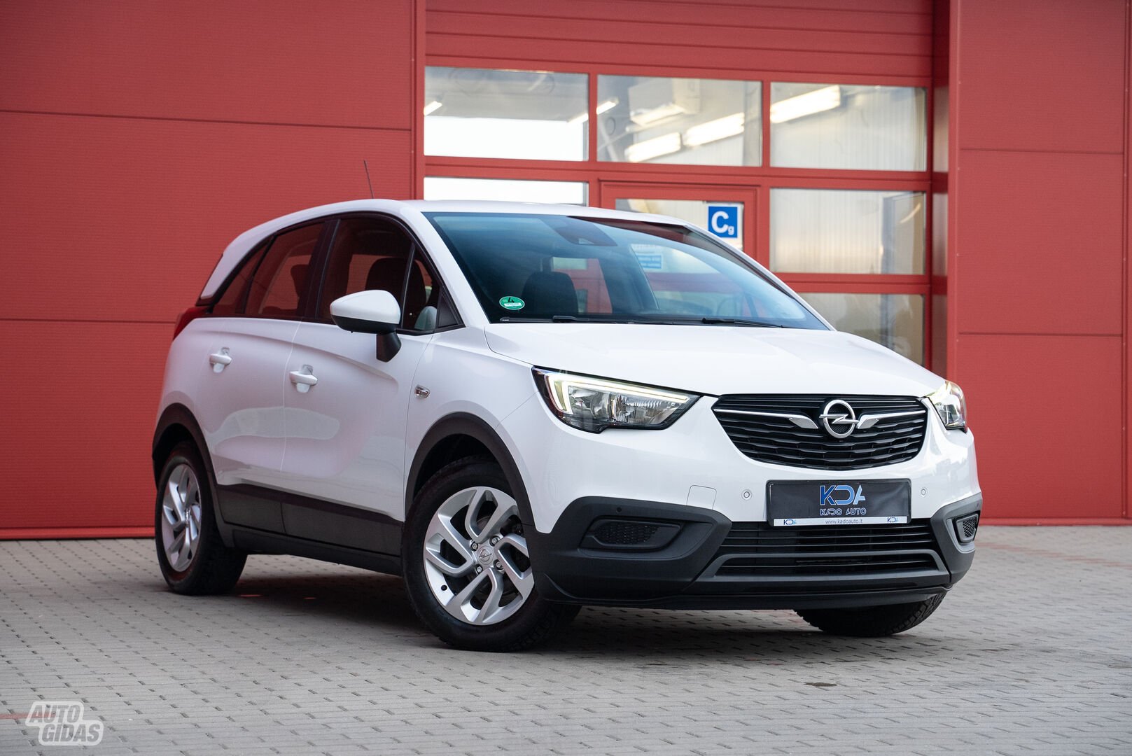 Opel Crossland X 2017 y Off-road / Crossover