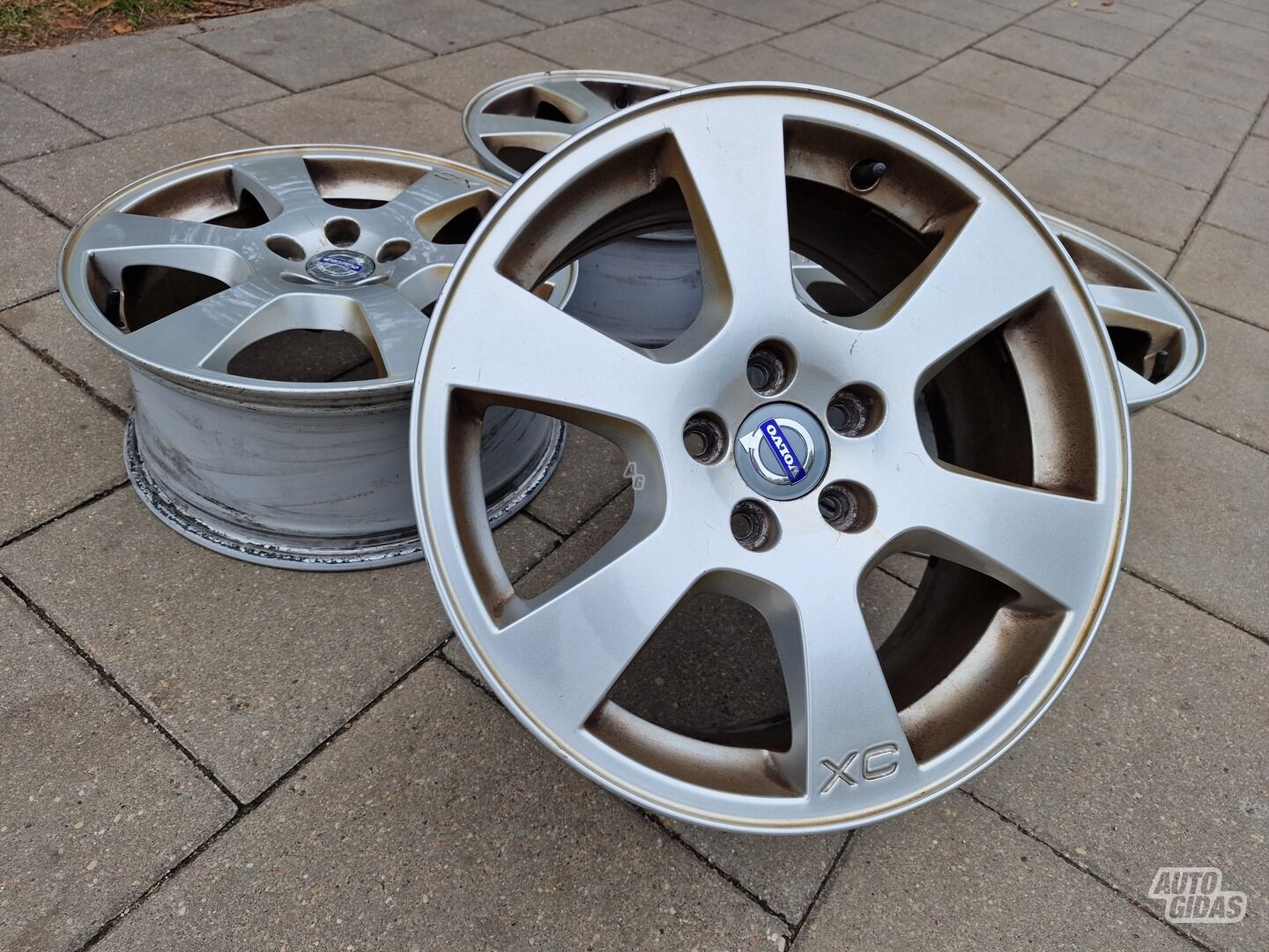 Volvo XC60 Originalus XC60 light alloy R17 rims