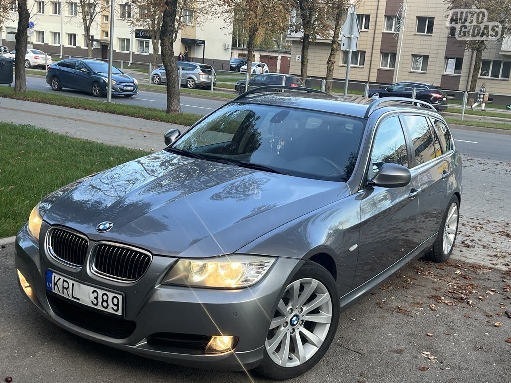 Bmw 320 2009 m Universalas