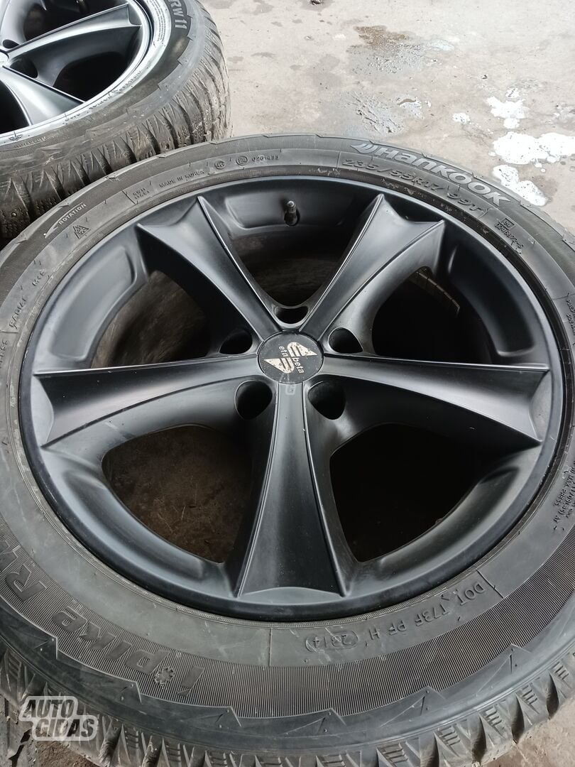 Fondmetal Tiguan light alloy R17 rims