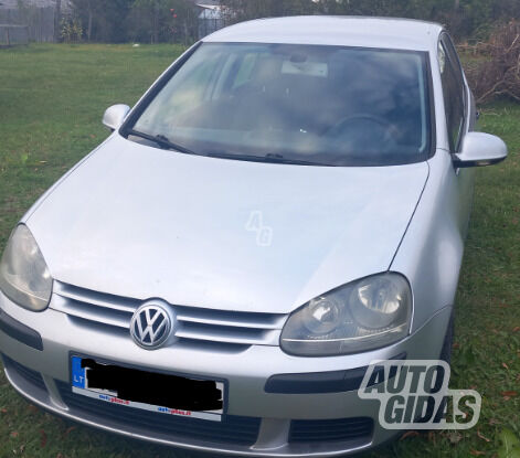 Volkswagen Golf 5545 2003 y