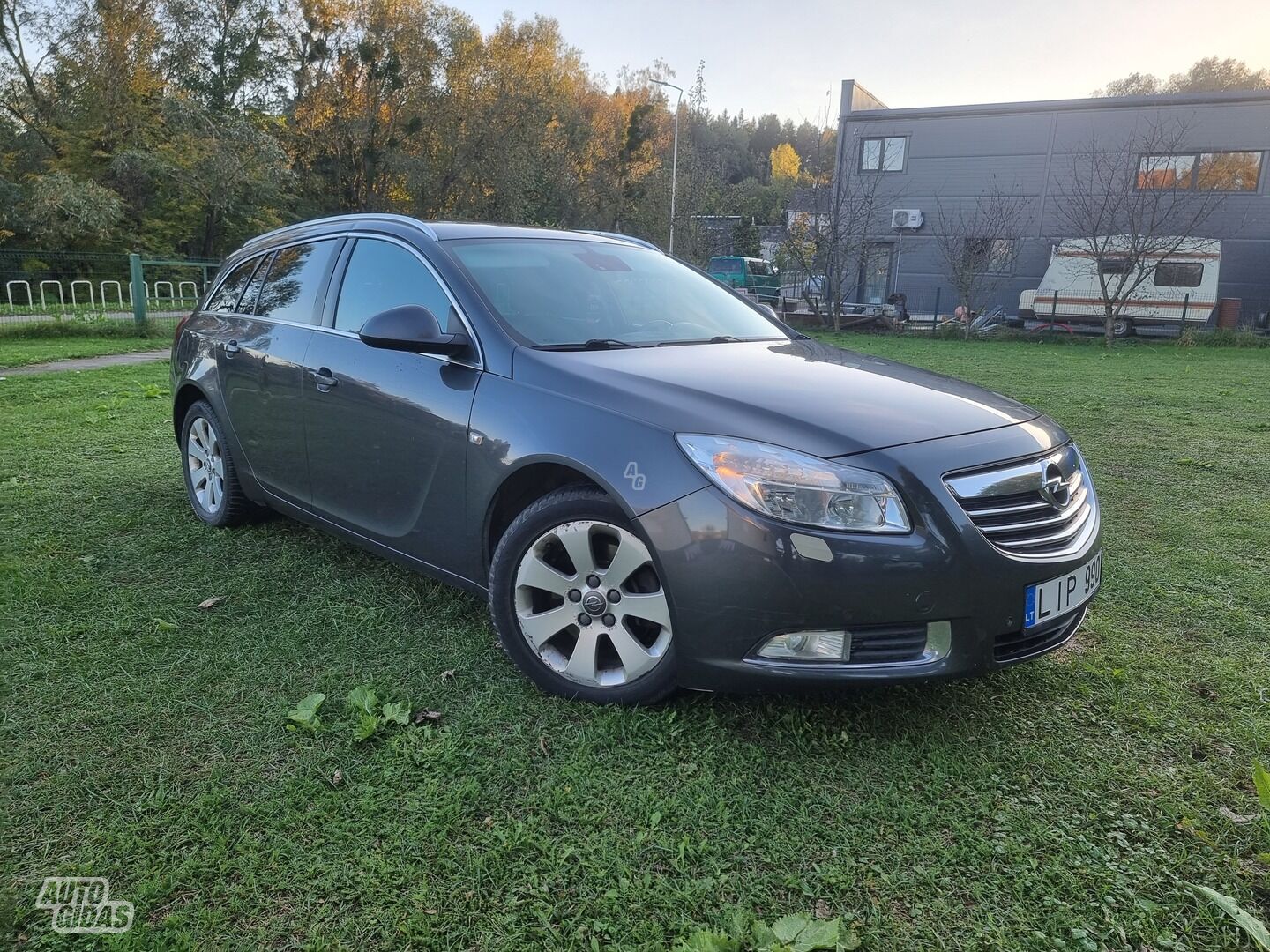 Opel Insignia 2010 г Универсал