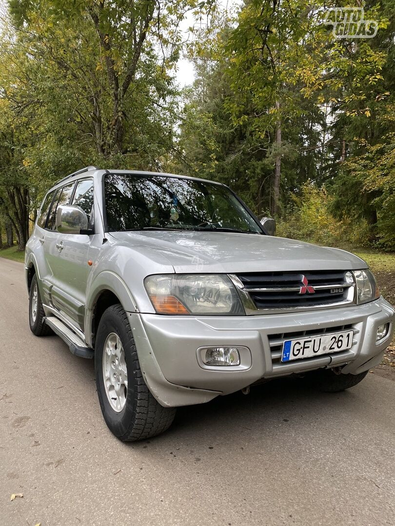 Mitsubishi Pajero IO 2002 y