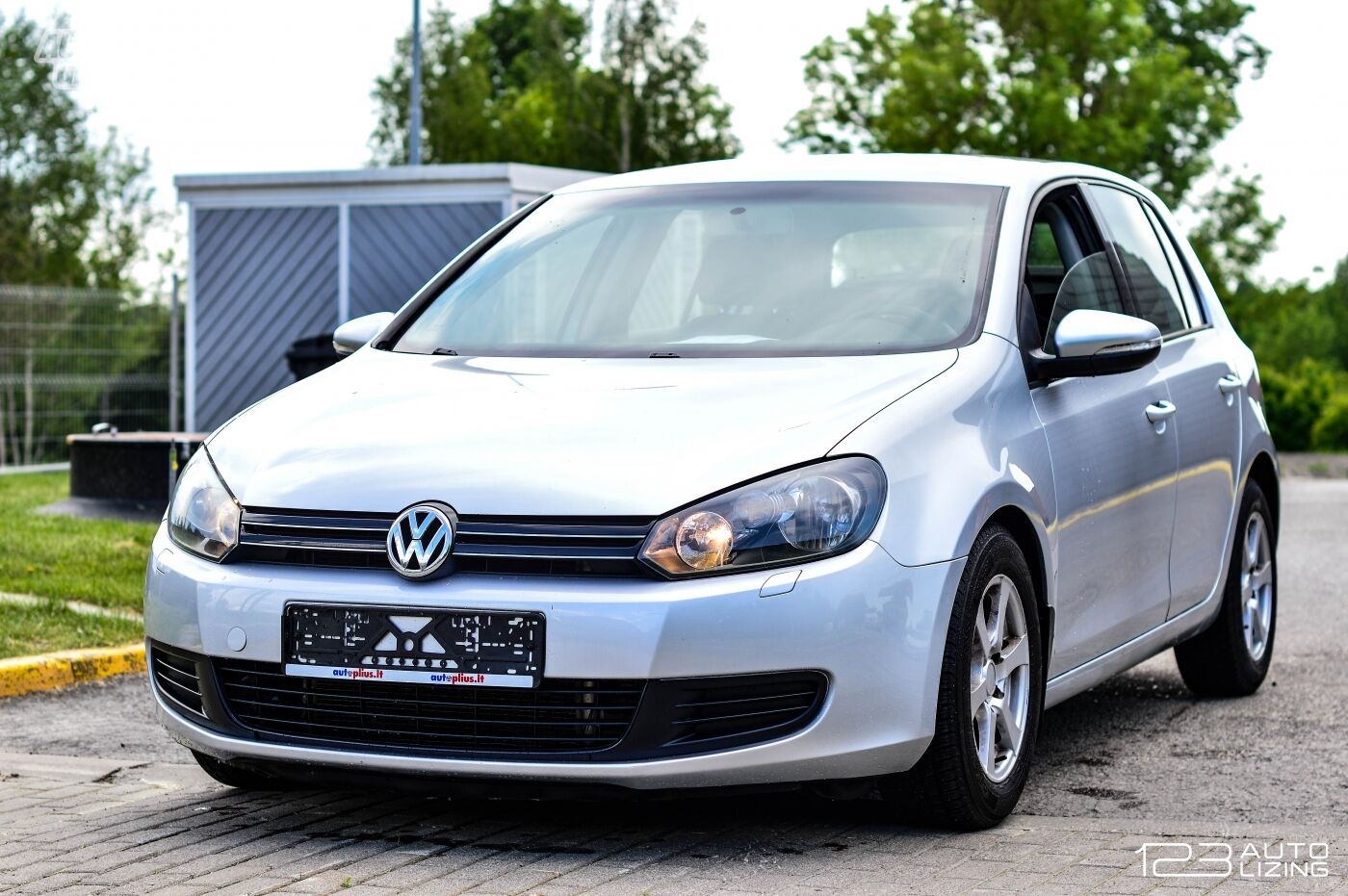 Volkswagen Golf 2011 г Хэтчбек