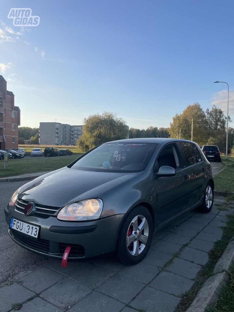 Volkswagen Golf V 2005 y