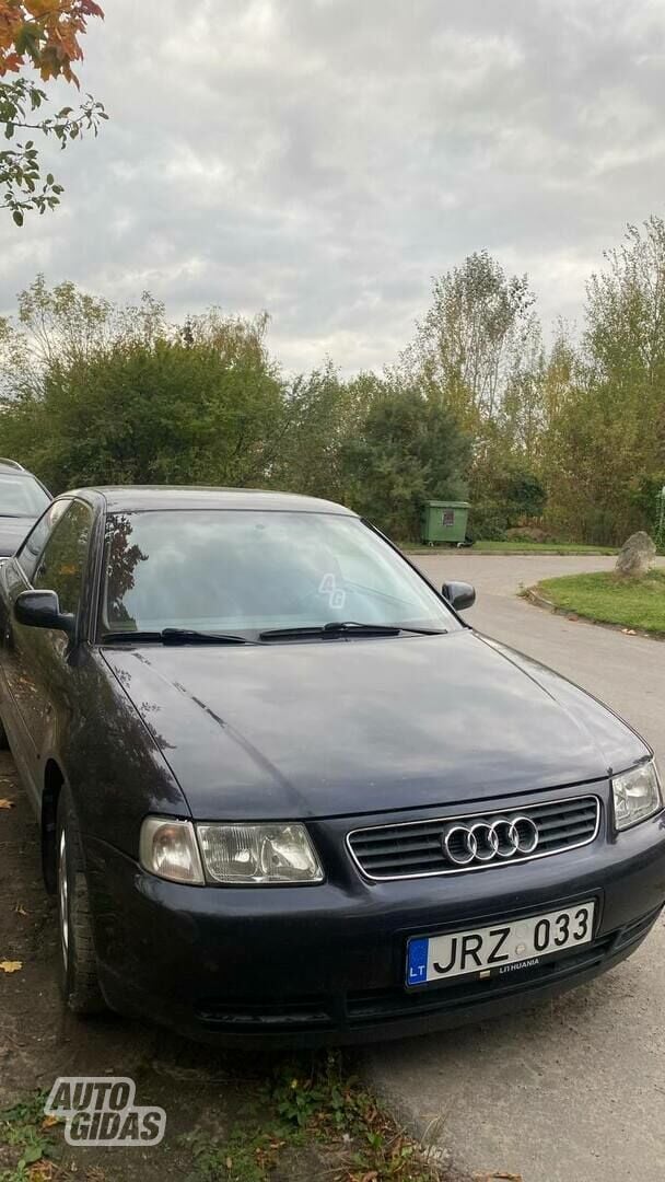 Audi A3 1998 г Хэтчбек