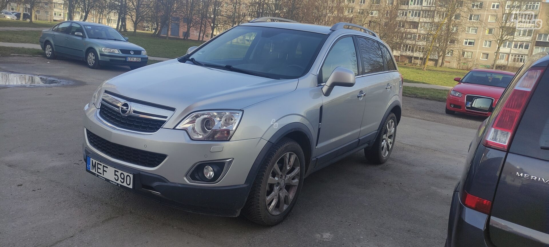 Opel Antara 2012 y Off-road / Crossover