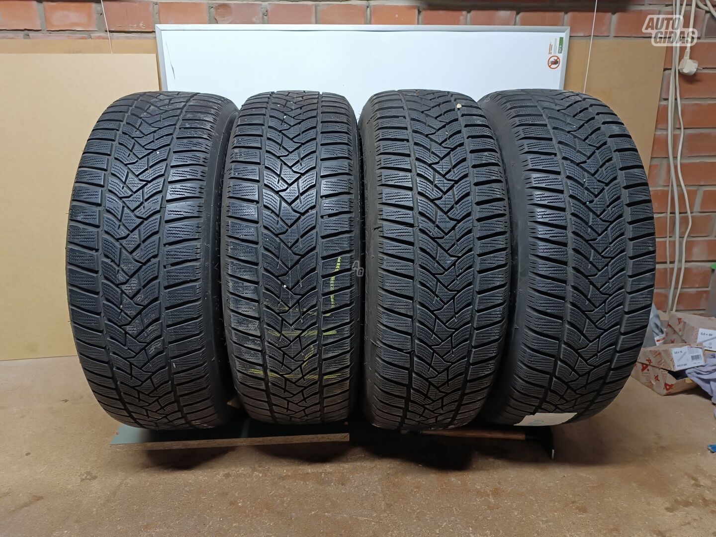 Dunlop Winter sport 5D  R16 зимние шины для автомобилей