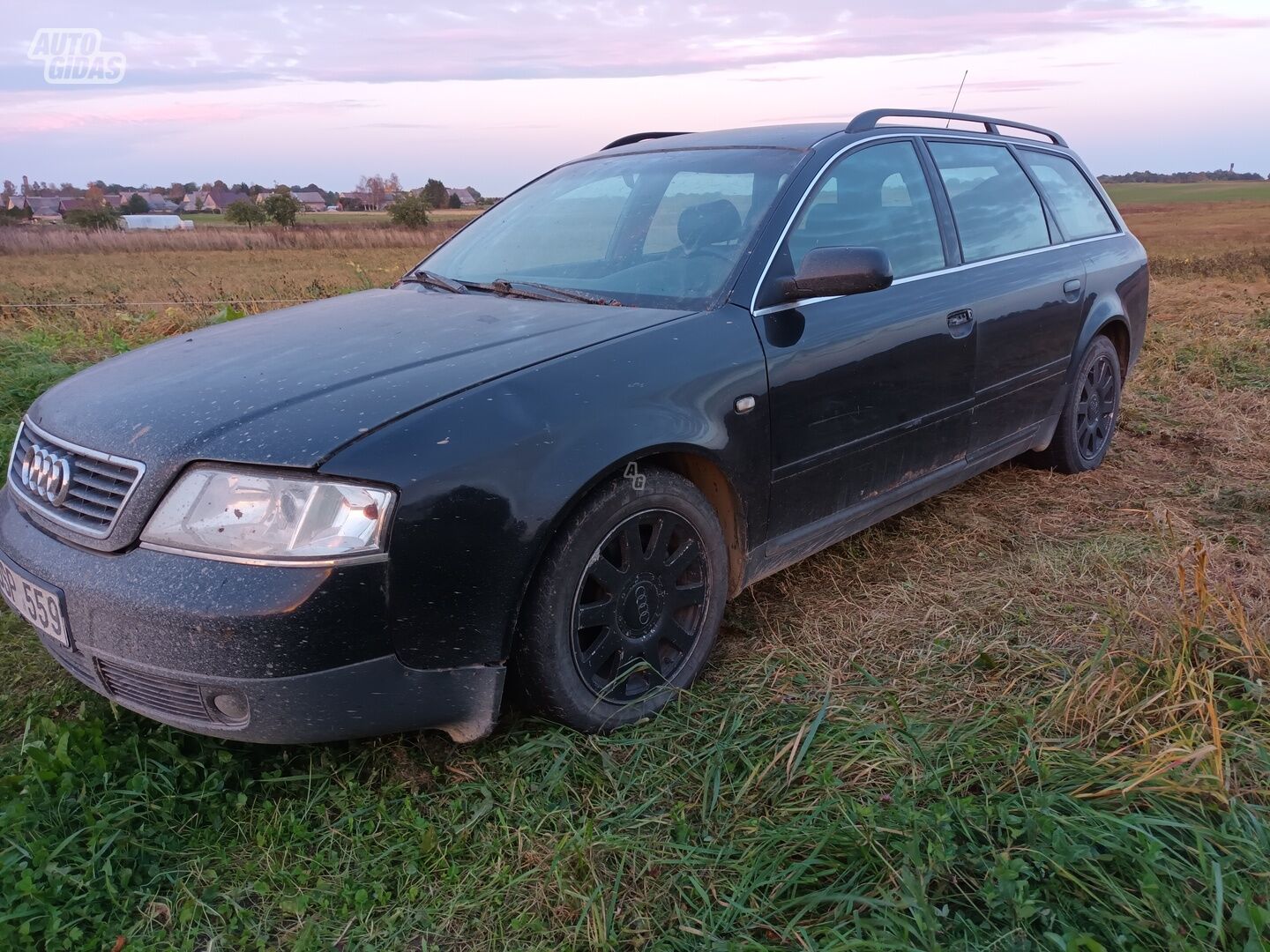 Audi A6 2000 m Universalas