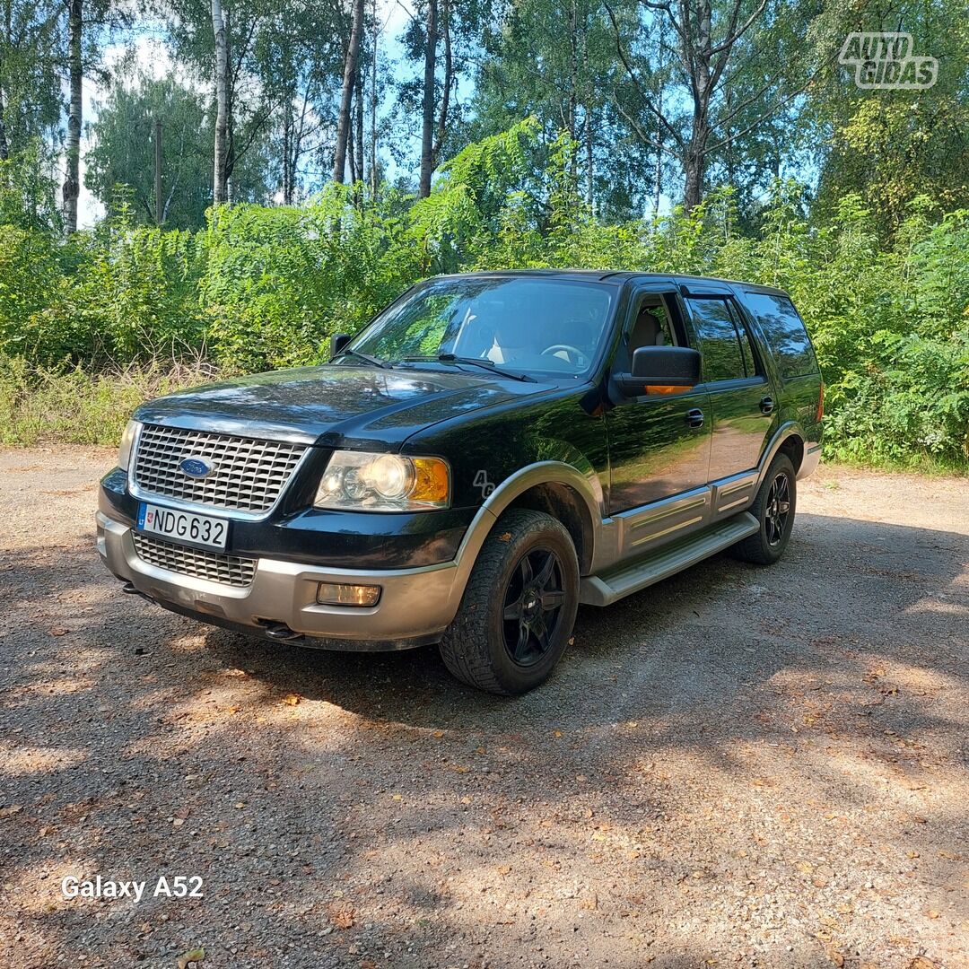 Ford Expedition 2003 y Off-road / Crossover