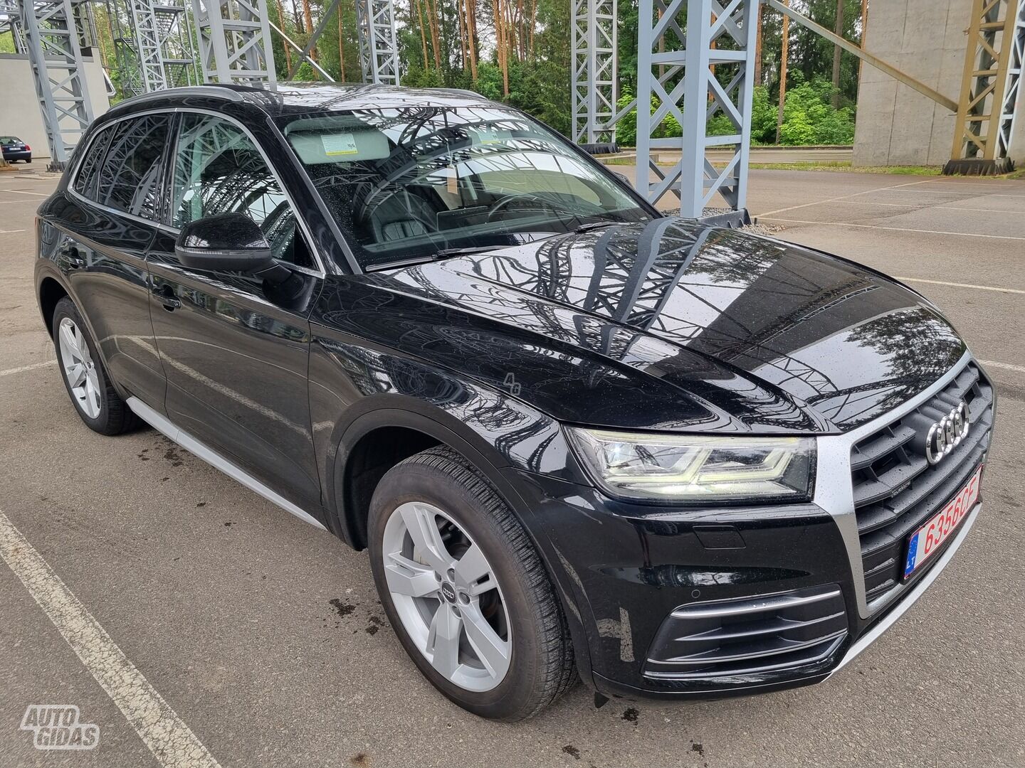 Audi Q5 2018 y Off-road / Crossover