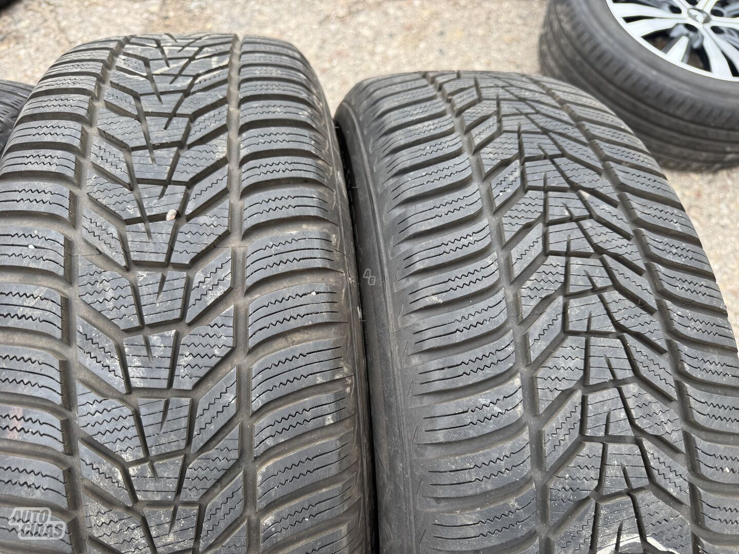 Hankook Siunciam, 8mm, 2023m R18 winter tyres passanger car