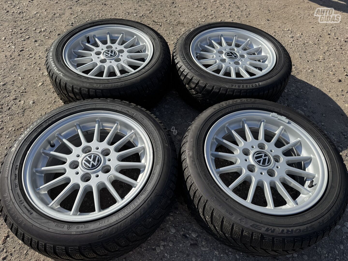 Volkswagen Siunciam, 7J ET34 light alloy R16 rims