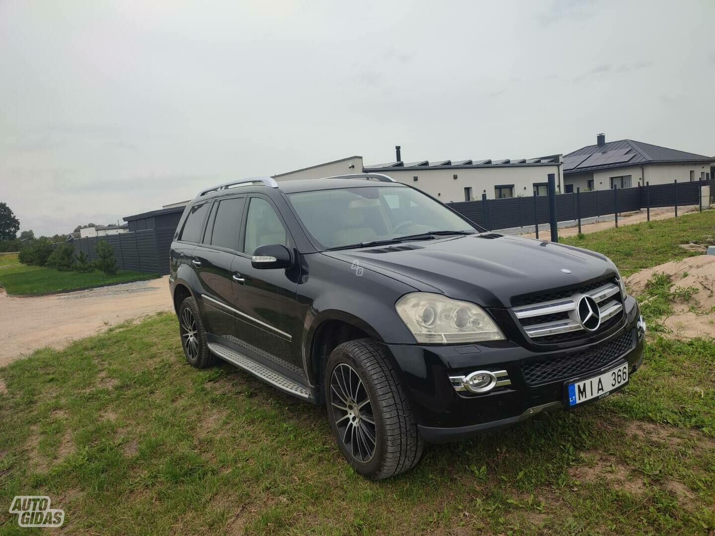 Mercedes-Benz GL 320 2007 г Внедорожник / Кроссовер