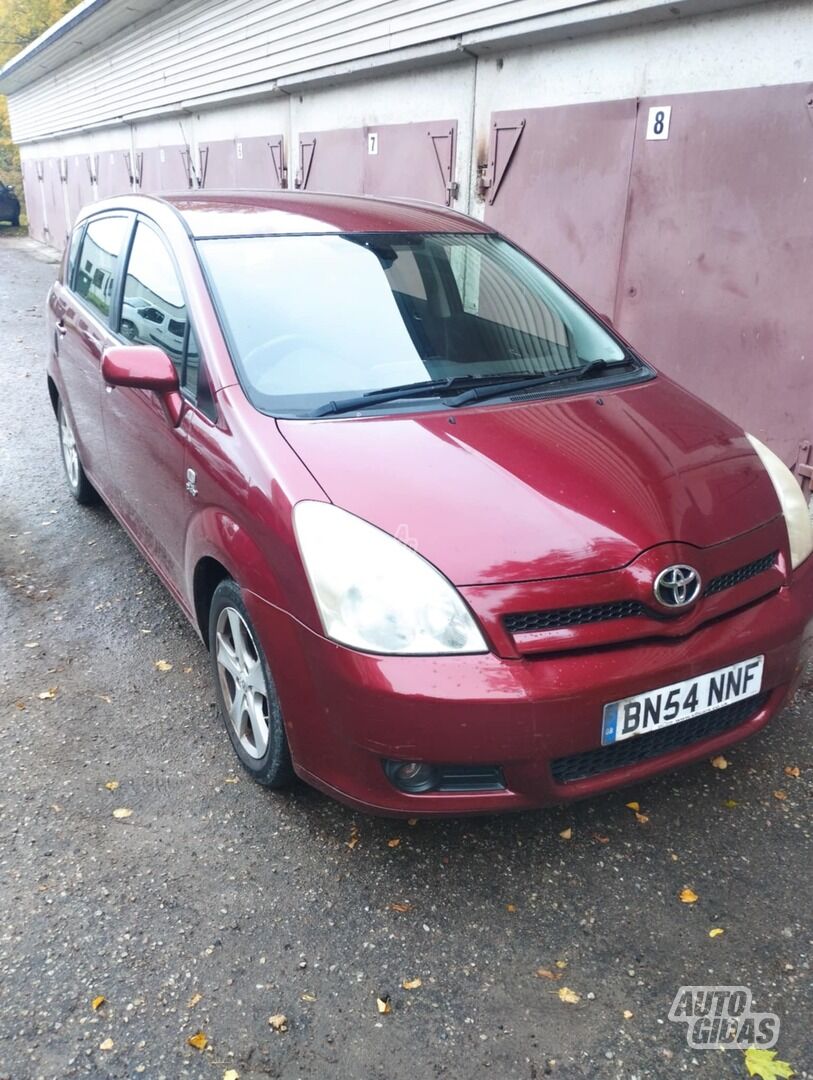 Toyota Corolla Verso 2005 y Hatchback