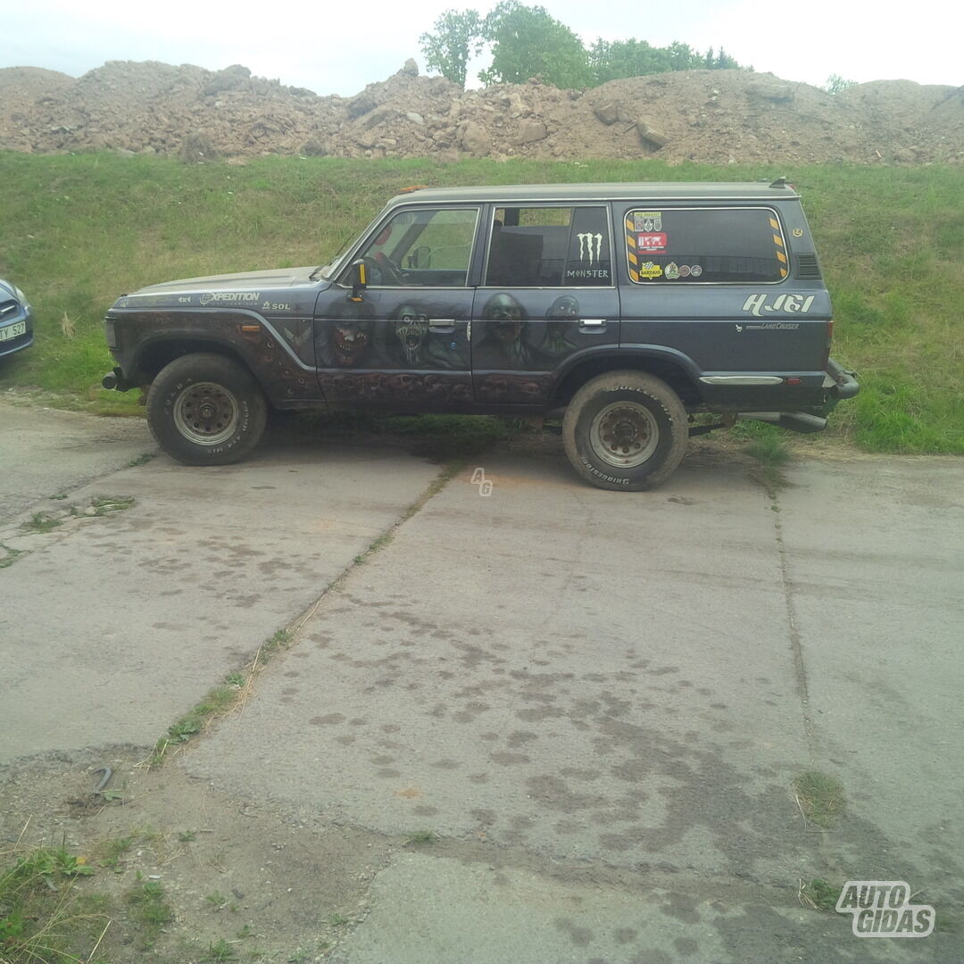 Toyota Land Cruiser 2752 1990 г