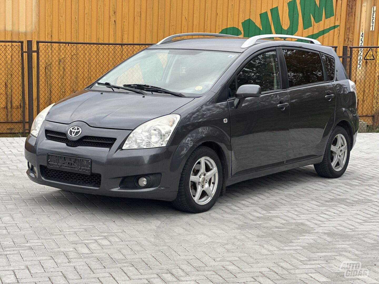 Toyota Corolla Verso 2009 г Универсал