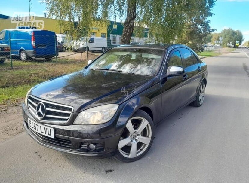 Mercedes-Benz C 220 2008 г Седан