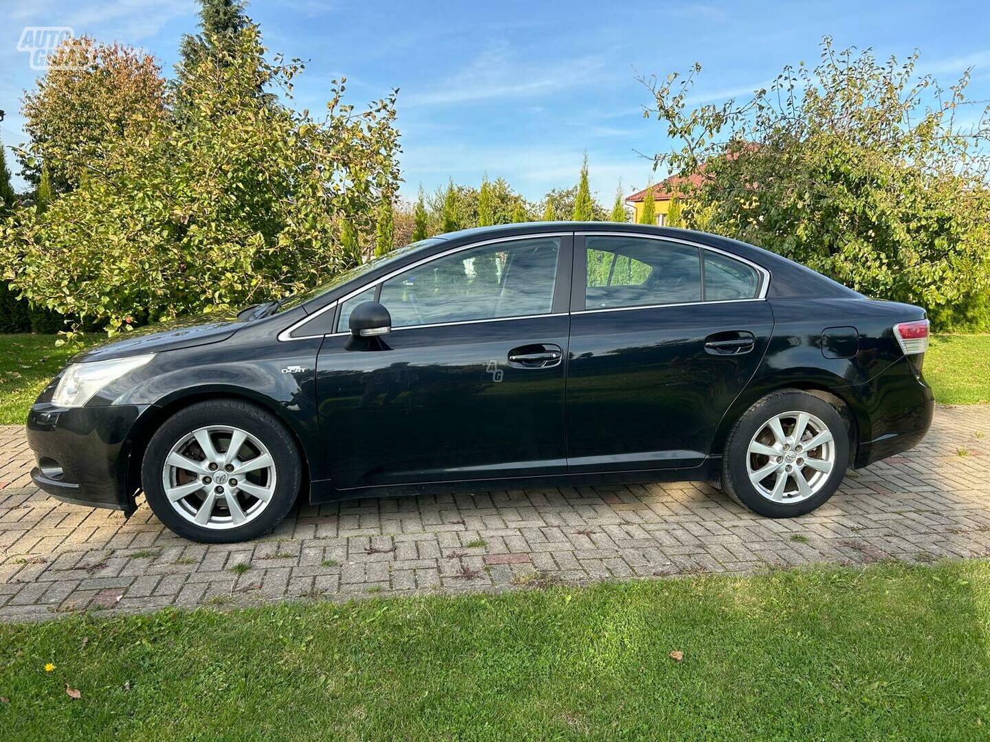 Toyota Avensis III 2011 m