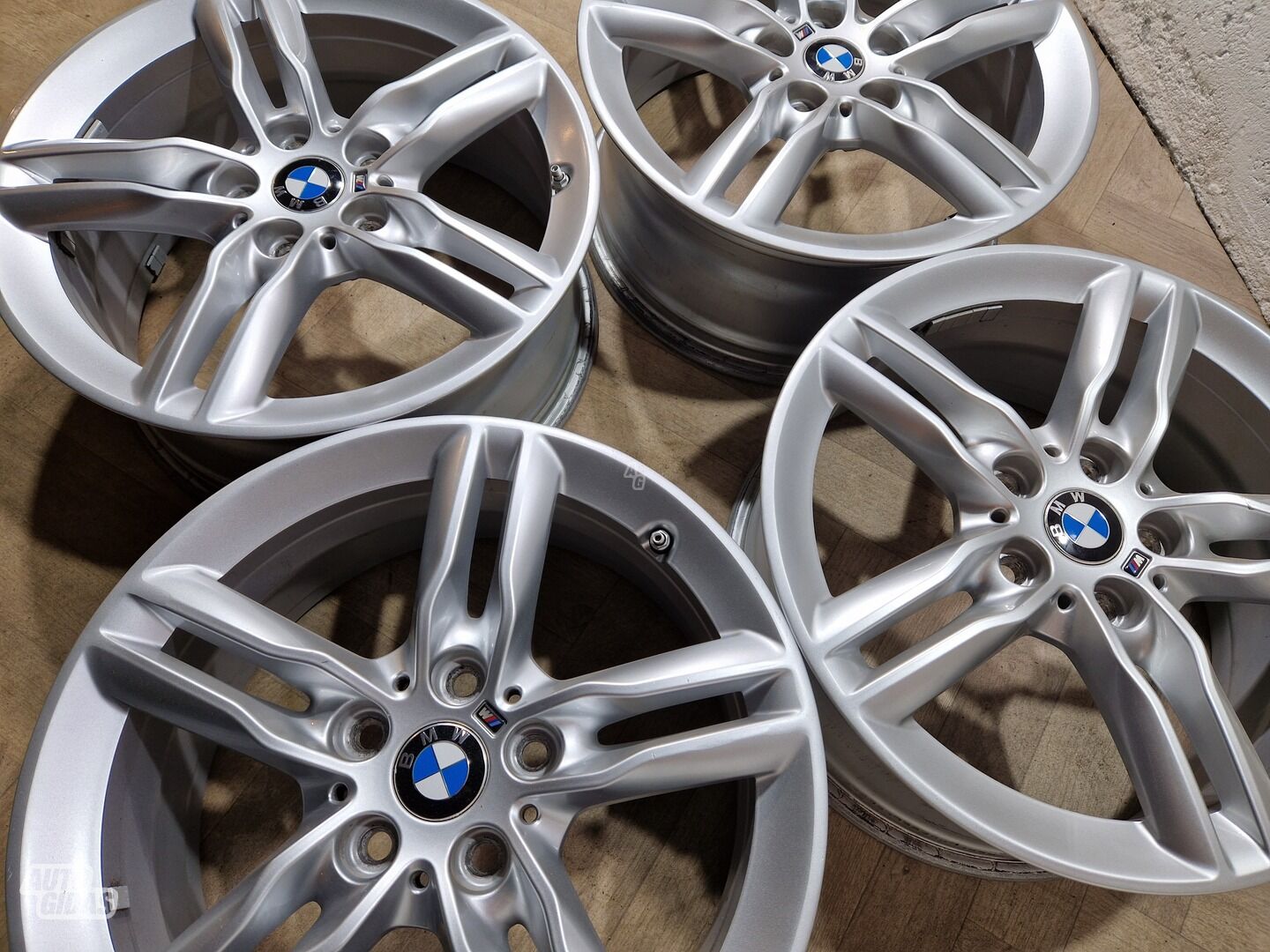 BMW X1, F48, M paketas X1 light alloy R17 rims