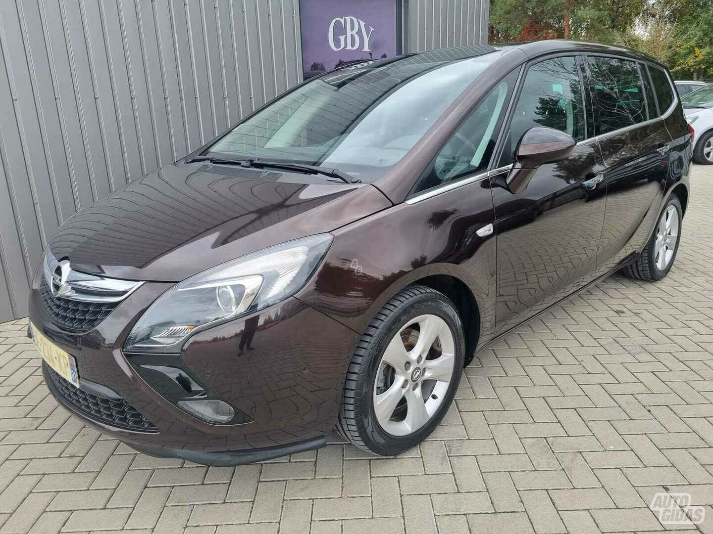 Opel Zafira tourer 2014 y Van