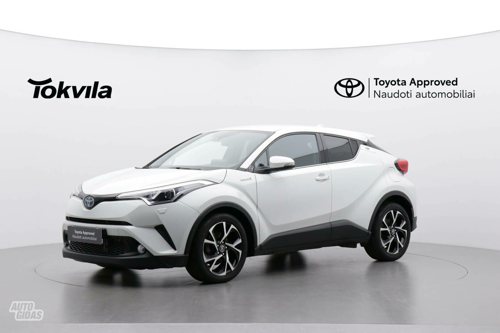 Toyota C-HR 2019 y Off-road / Crossover