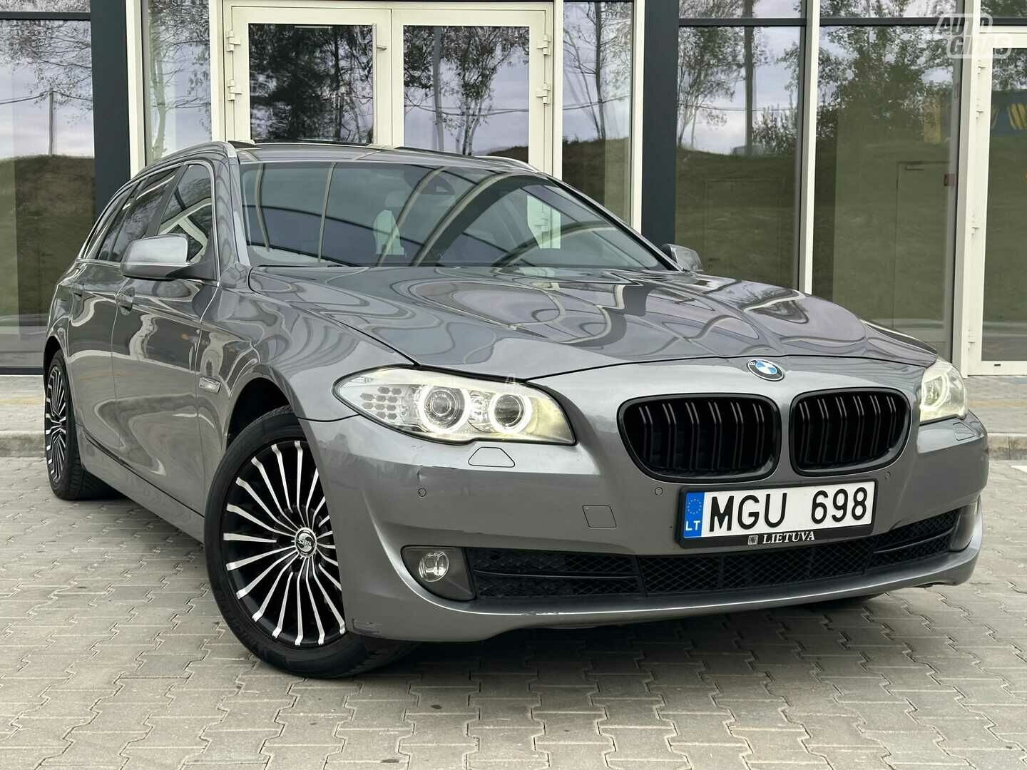 Bmw 530 2011 г Универсал