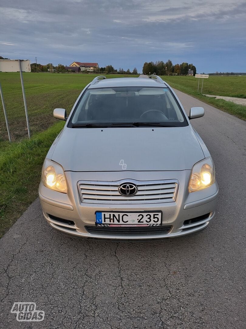 Toyota Avensis 2003 m Universalas