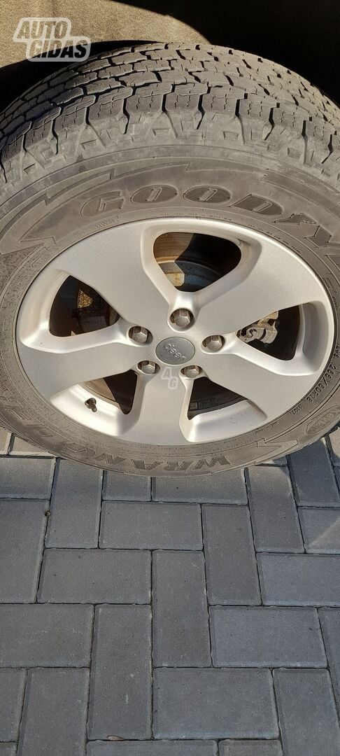 Jeep Grand Cherokee light alloy R18 rims