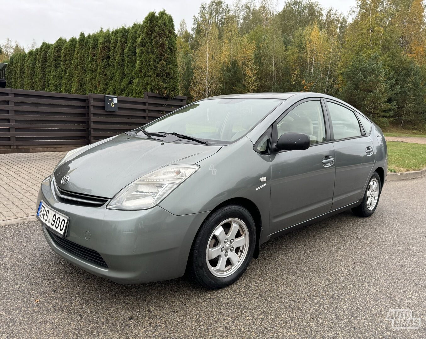 Toyota Prius II T/A 2015-07 2005 m