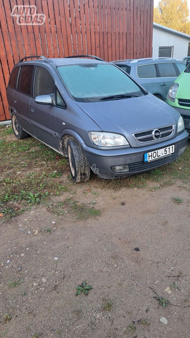 Opel Zafira 2005 m dalys