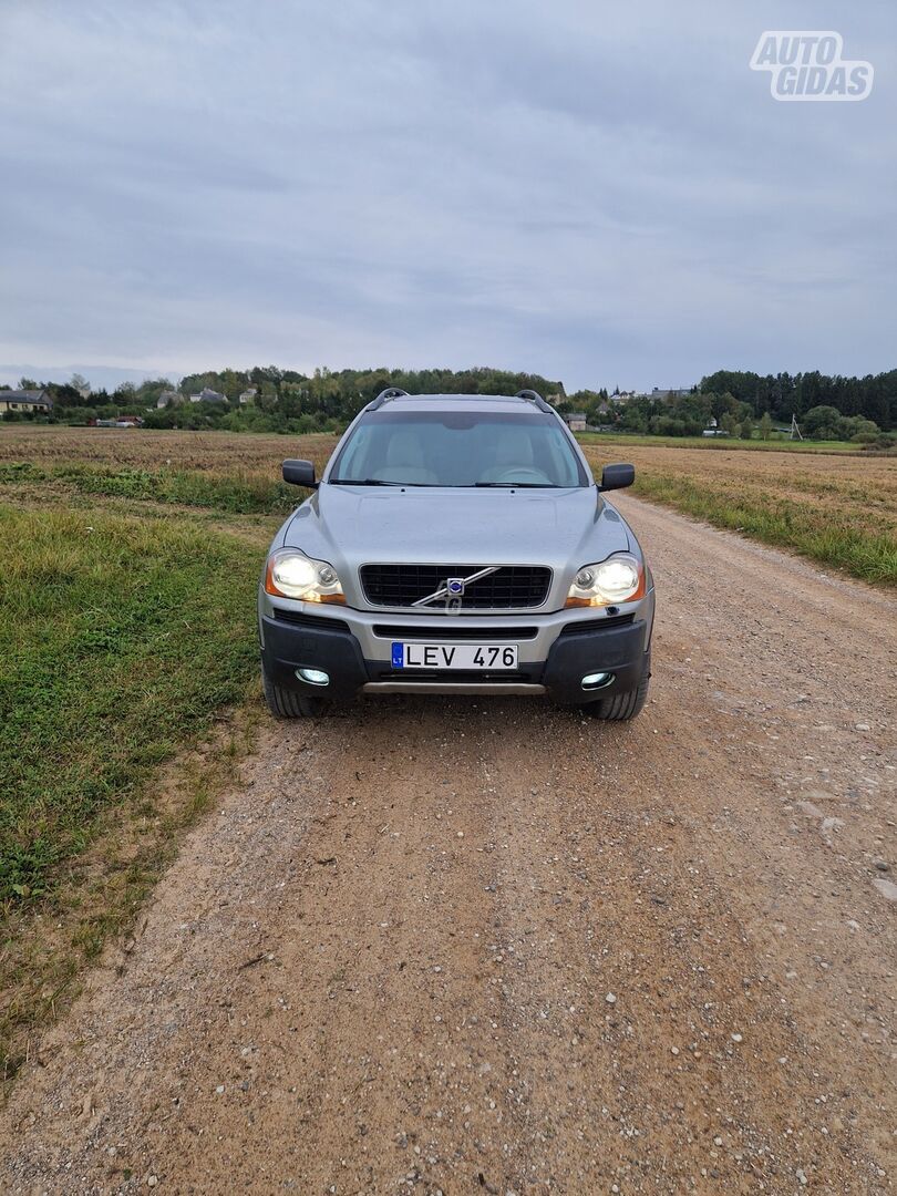 Volvo XC90 2005 г Внедорожник / Кроссовер