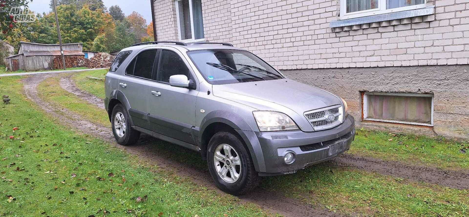 Kia Sorento 2006 y Off-road / Crossover