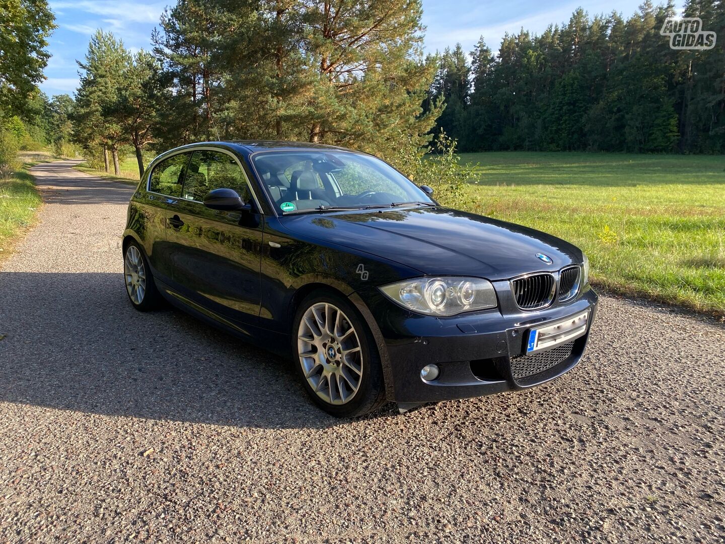 Bmw 118 E81 2007 y