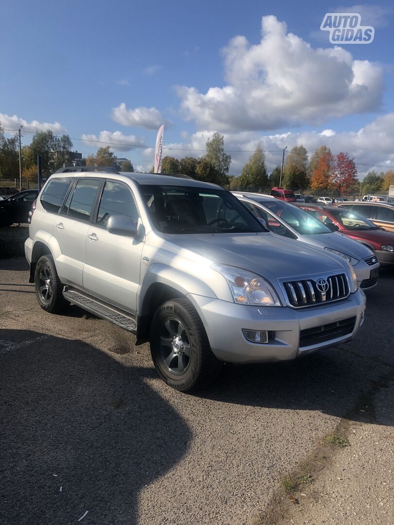 Toyota Land Cruiser J105 2005 г