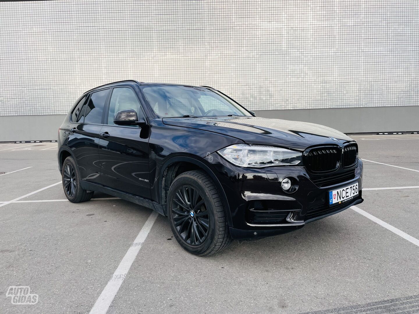 Bmw X5 2015 г Внедорожник / Кроссовер