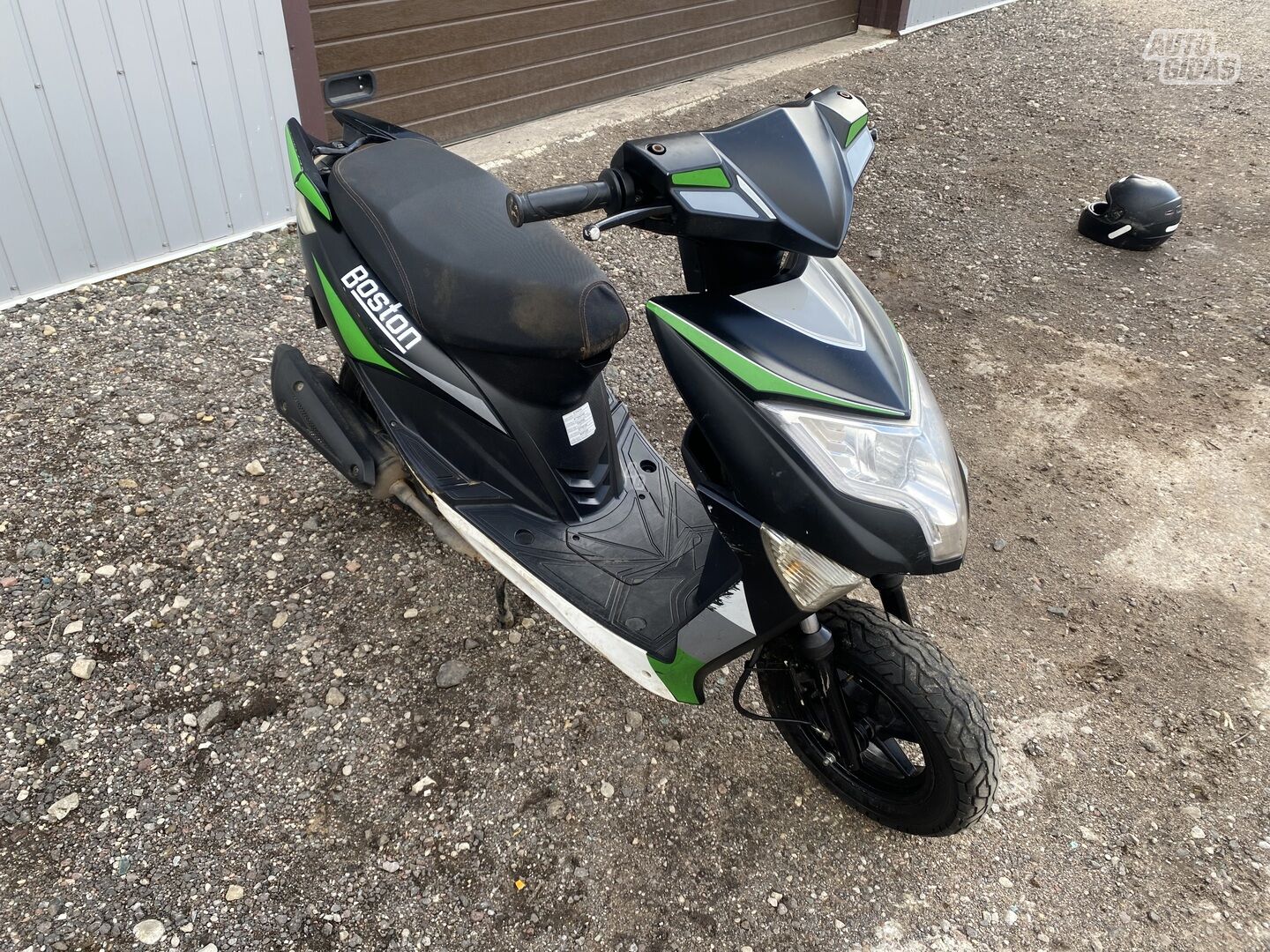 TNT LJ50QT 2022 y Scooter / moped