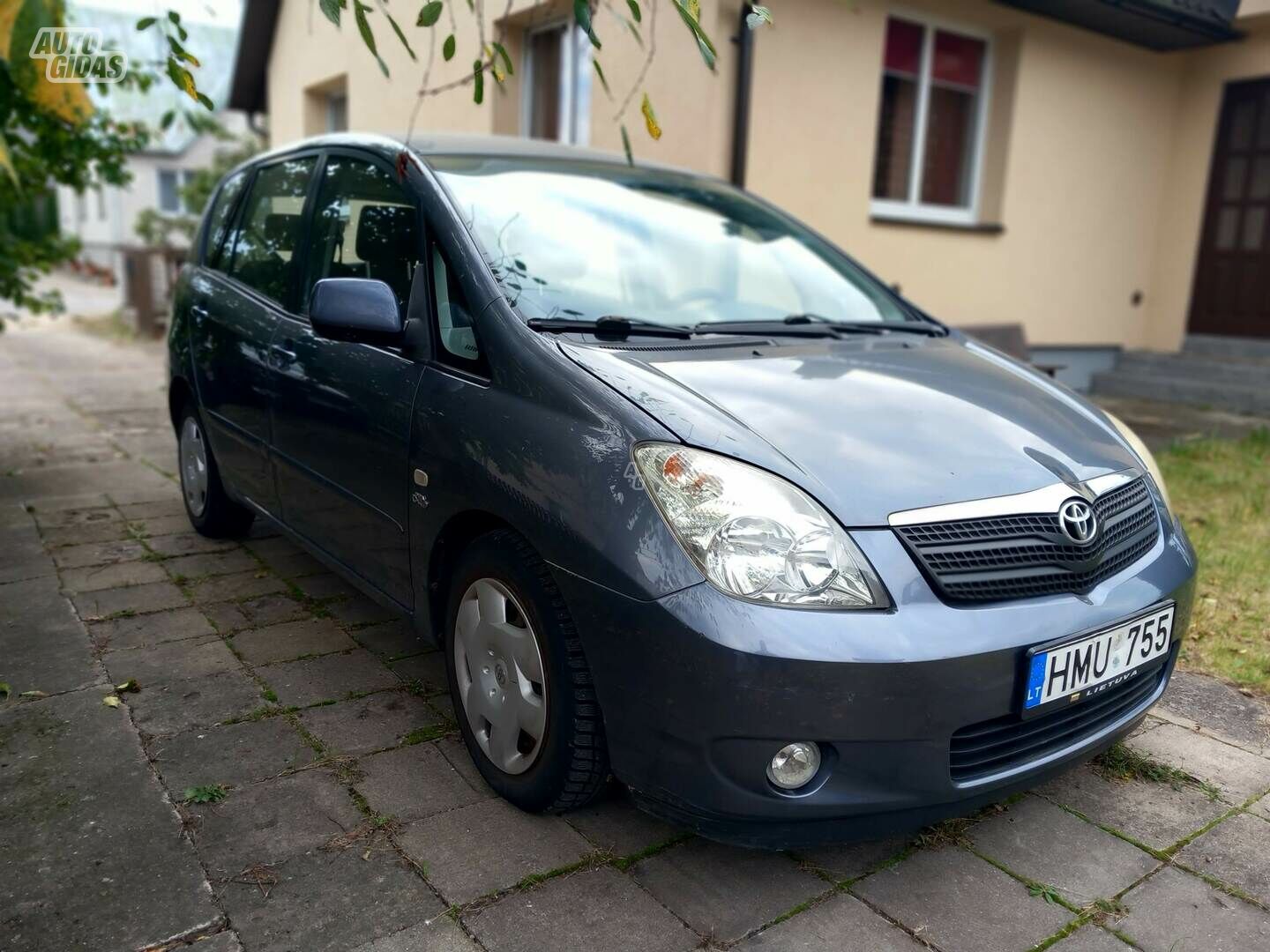 Toyota Corolla Verso I 2003 г