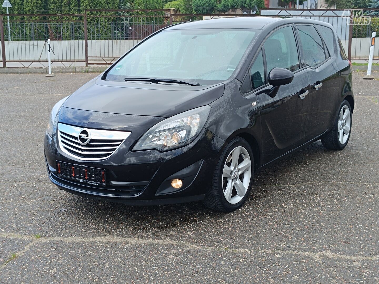 Opel Meriva 2010 г Минивэн