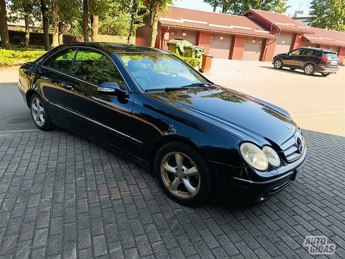 Mercedes-Benz CLK 270 2005 y Coupe