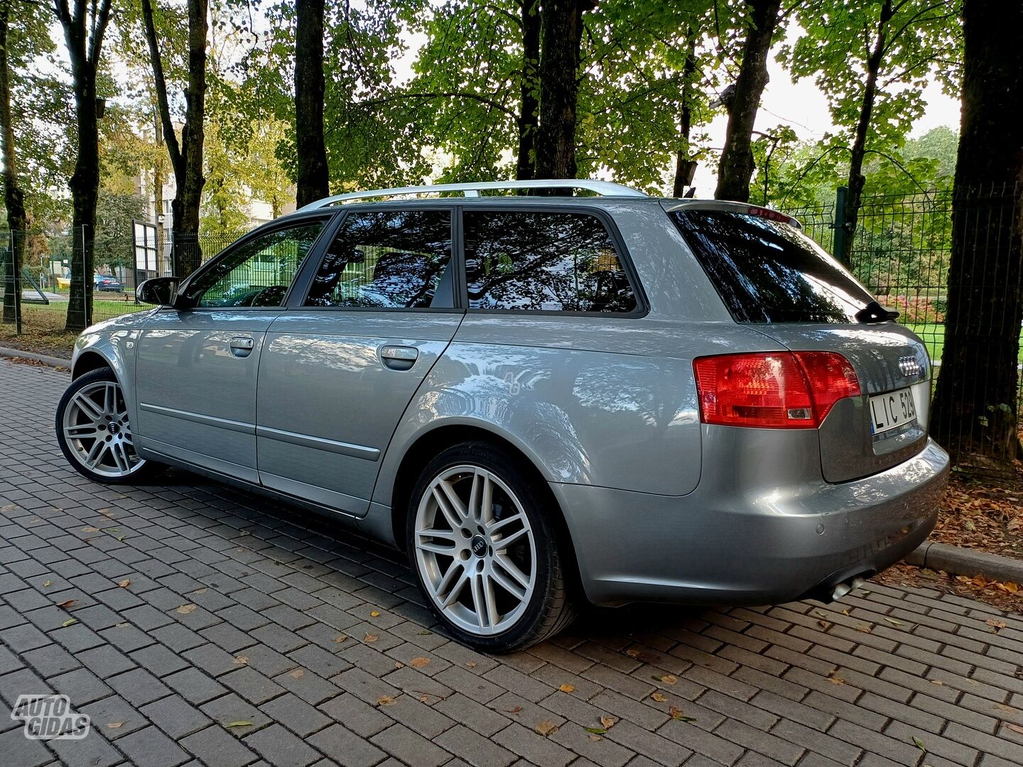 Audi A4 2006 m Universalas